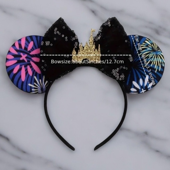 Minnie Mouse Castle Ears - Picture 5 of 6